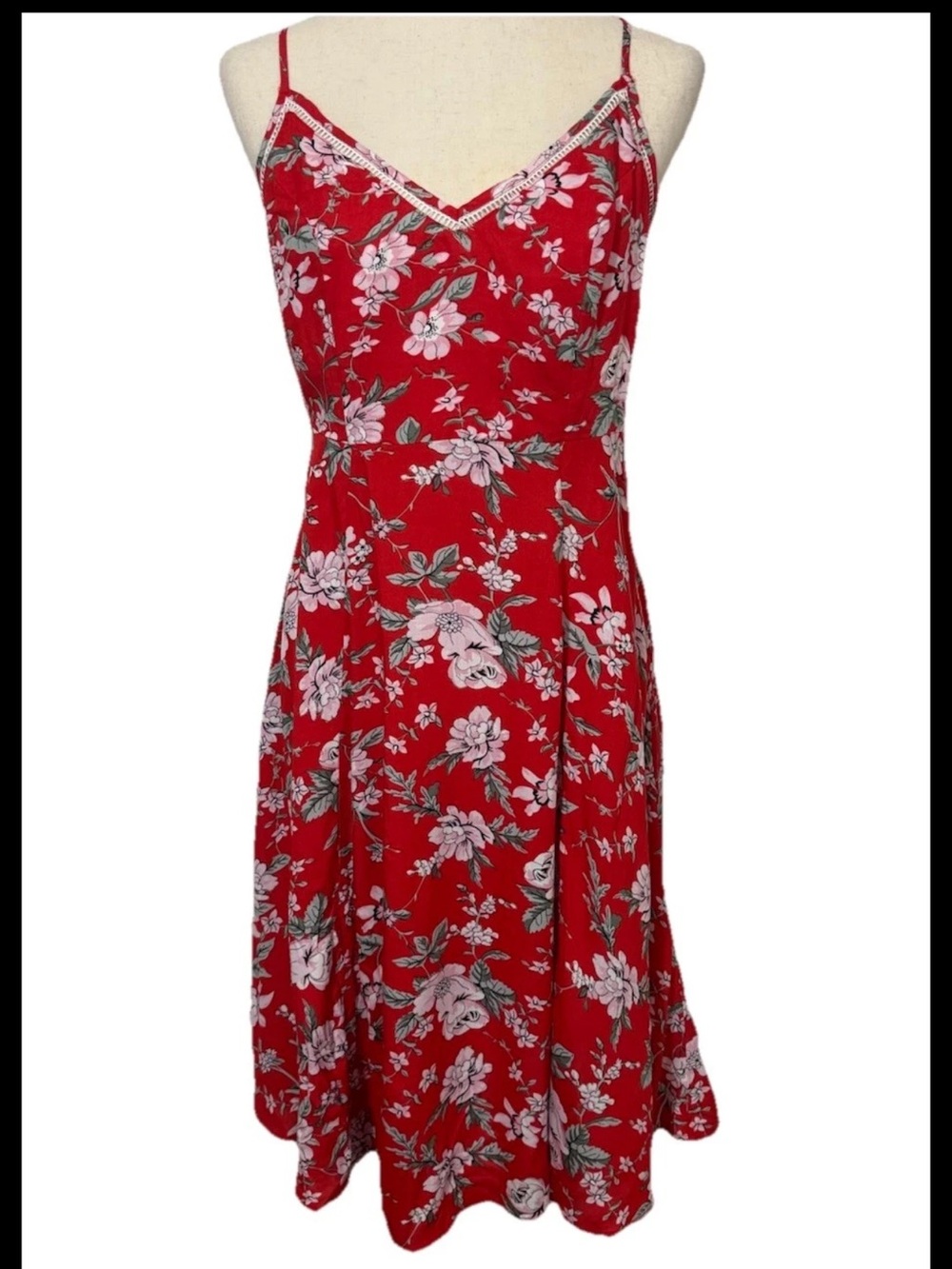 Lulus red floral summer dress with slit sundress size Medium